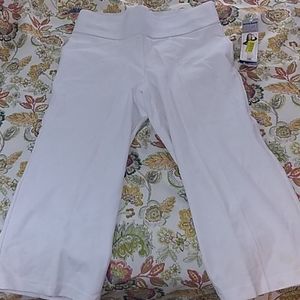 White capri pants
